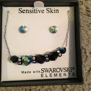 Swarovski Elements Necklace and Earrings